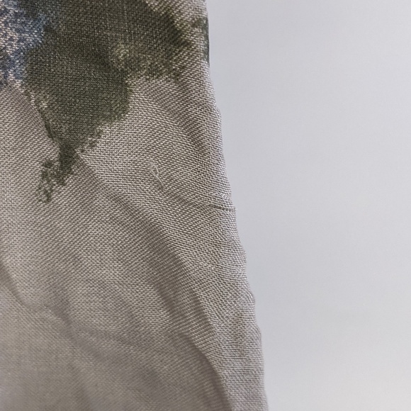 H. Trend | Silk Tank | size M - Picture 7 of 7